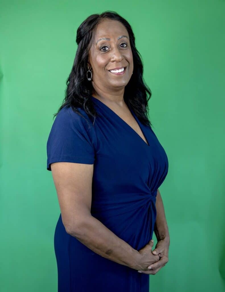 Vicky 001 IMG 0243 Edit Large